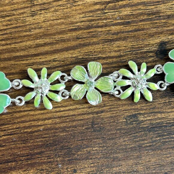 NWT Dillards Silver Green Flower Ladybug Bracelet 7" Sensitive Skin Rhinestones - Picture 7 of 11